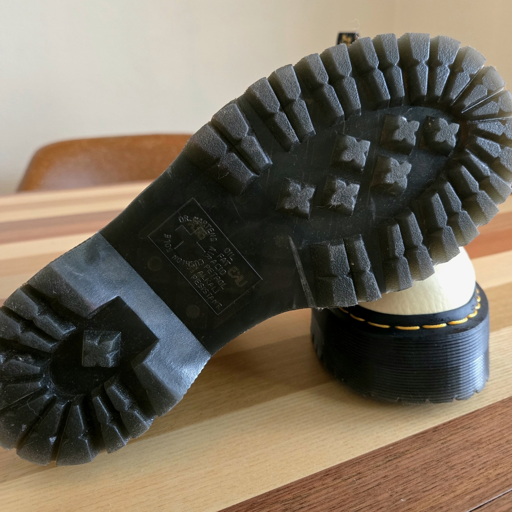 Dr. Martens Devon Ivory Boots with Heart Buckles Like New Condition - Picture 4 of 6